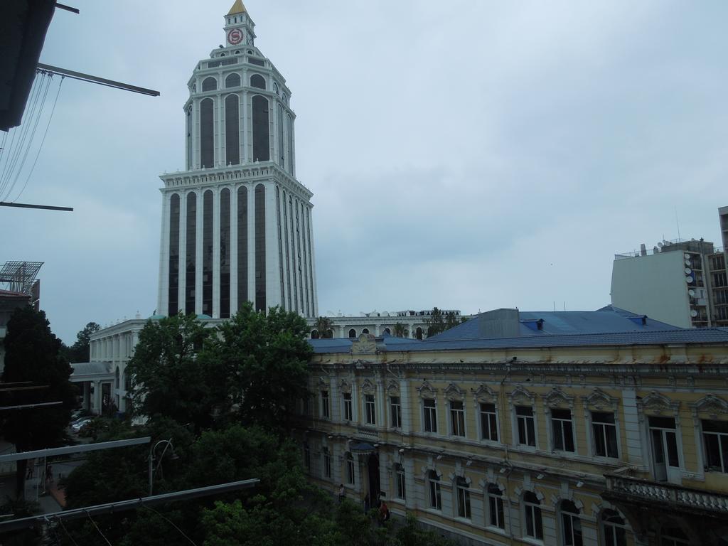 Nellie'S Apartment Batumi Eksteriør billede